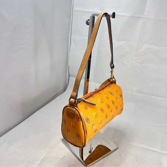 Dooney & Bourke Signature Orange Barrel Mini ShoulderBag- excellent condition! - Picture 3 of 13